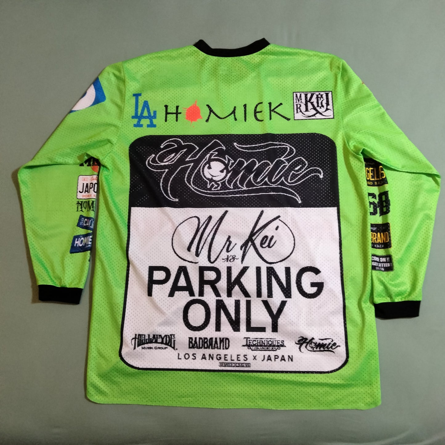 25012 ラッシュガード グリーン