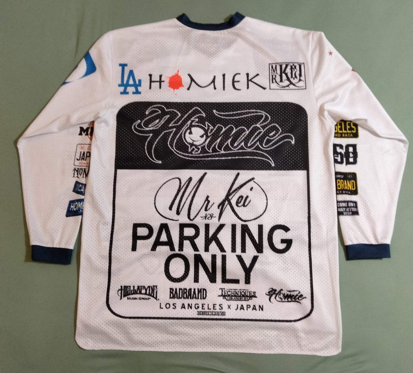 25011 ラッシュガード ホワイト